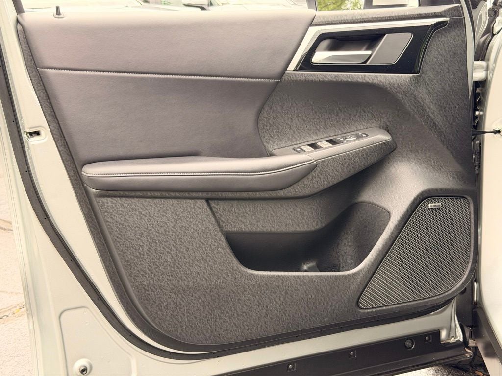 2025 Mitsubishi Outlander SE BACKED BY HUDSON