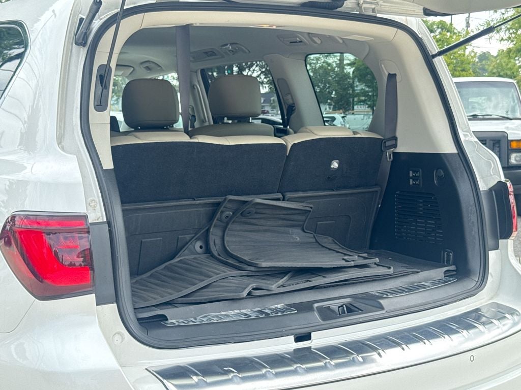 2023 INFINITI QX80 Premium Select