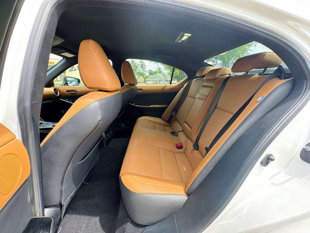 2022 Lexus IS 300 L/CERTIFIED