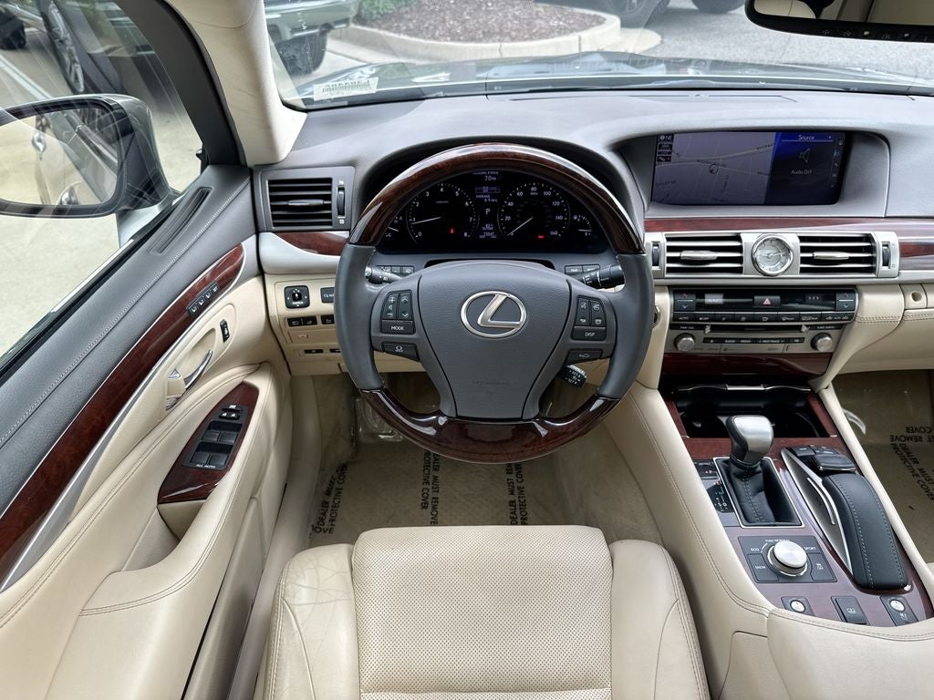 2017 Lexus LS 460