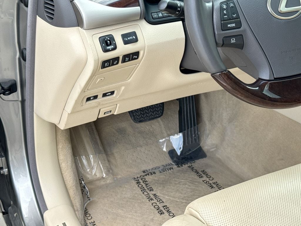 2017 Lexus LS 460