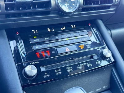 2023 Lexus IS 300 L/CERTIFIED