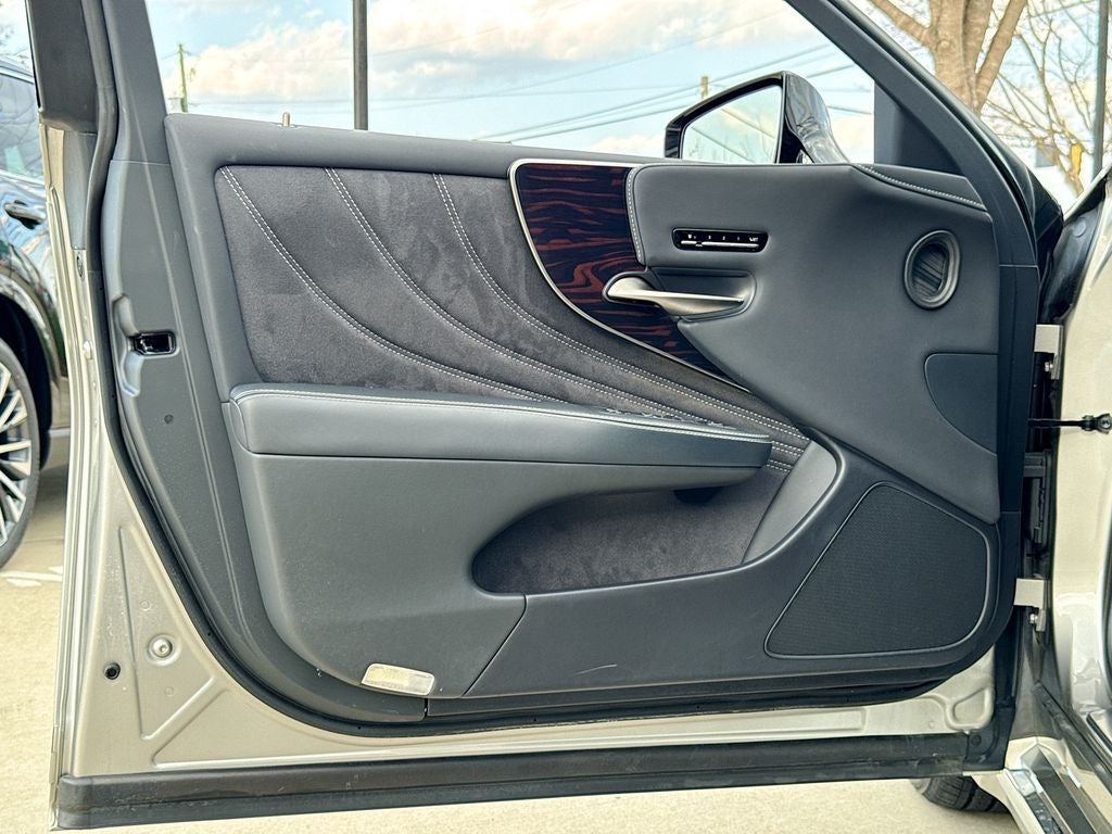 2024 Lexus LS 500 Base