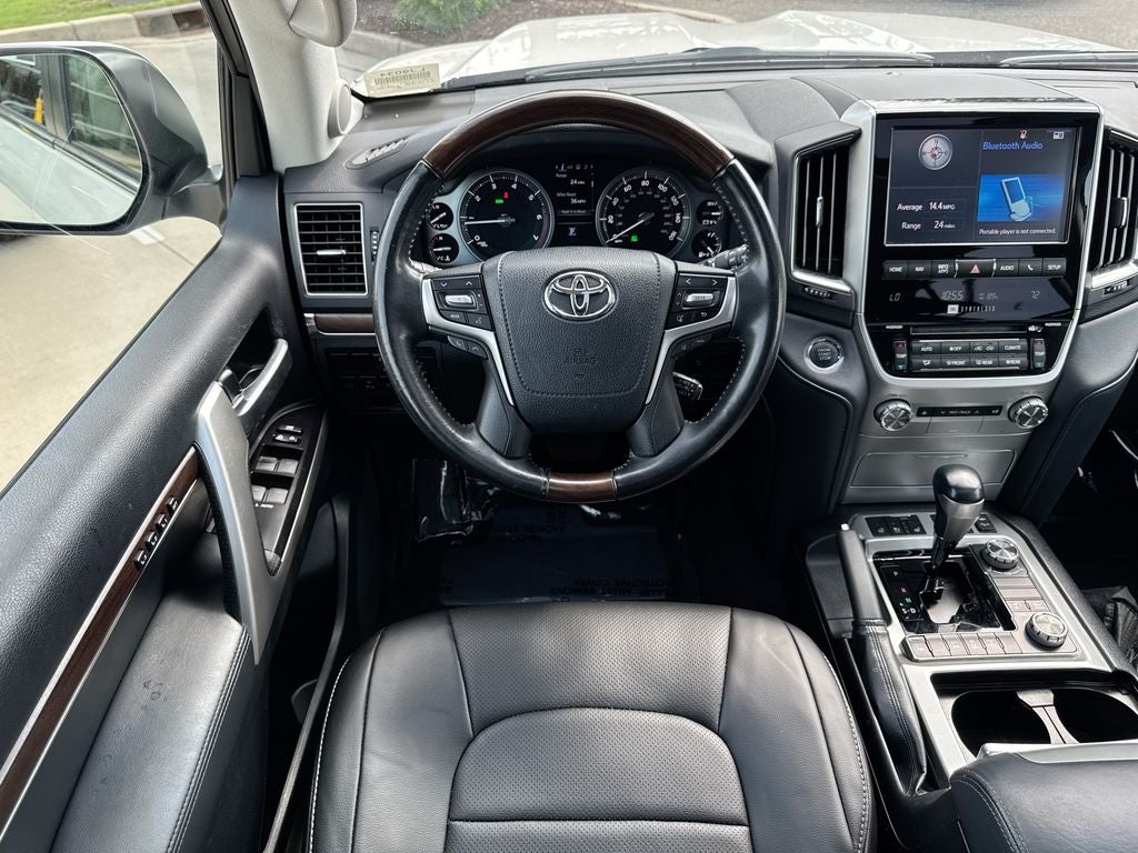 2019 Toyota Land Cruiser Base