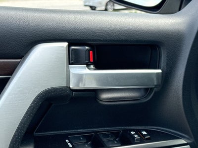2019 Toyota Land Cruiser Base
