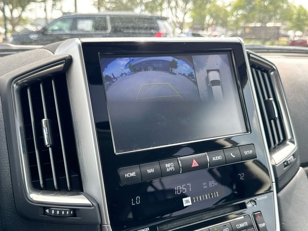 2019 Toyota Land Cruiser Base