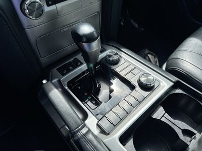 2019 Toyota Land Cruiser Base