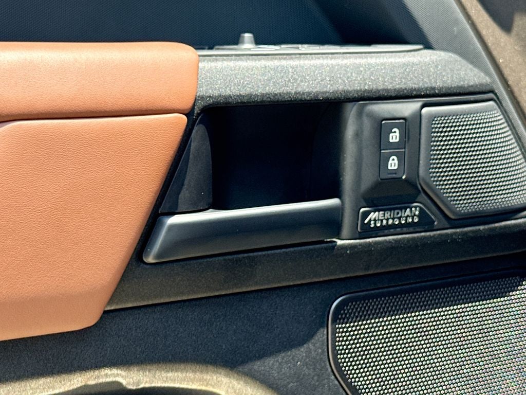 2025 Land Rover Defender 110 OCTA BACKED BY HUDSON