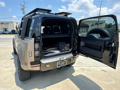 2025 Land Rover Defender 110 OCTA BACKED BY HUDSON