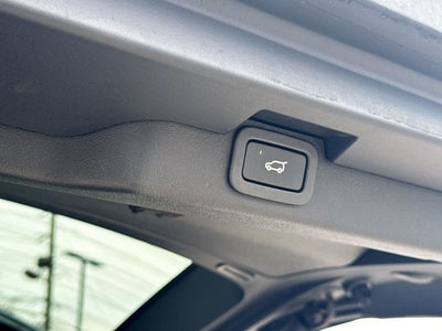 2020 Land Rover Discovery HSE Luxury BACKED BY HUDSON