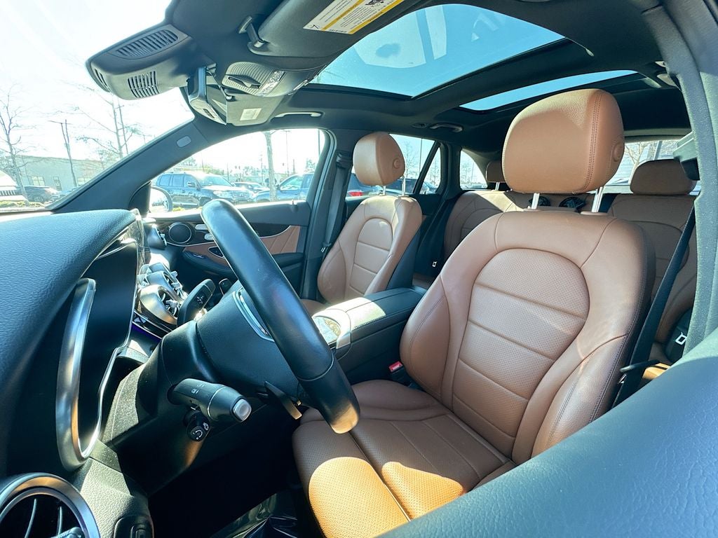 2022 Mercedes-Benz GLC GLC 300 BACKED BY HUDSON