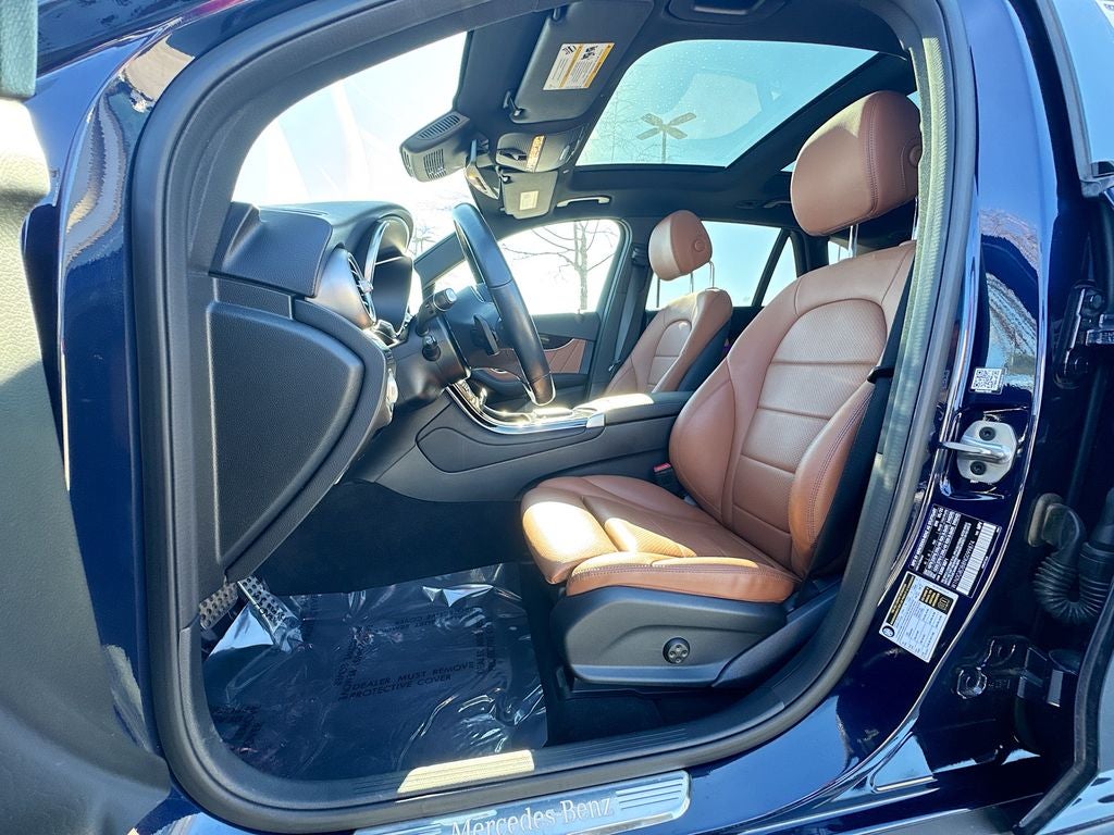 2022 Mercedes-Benz GLC GLC 300 BACKED BY HUDSON