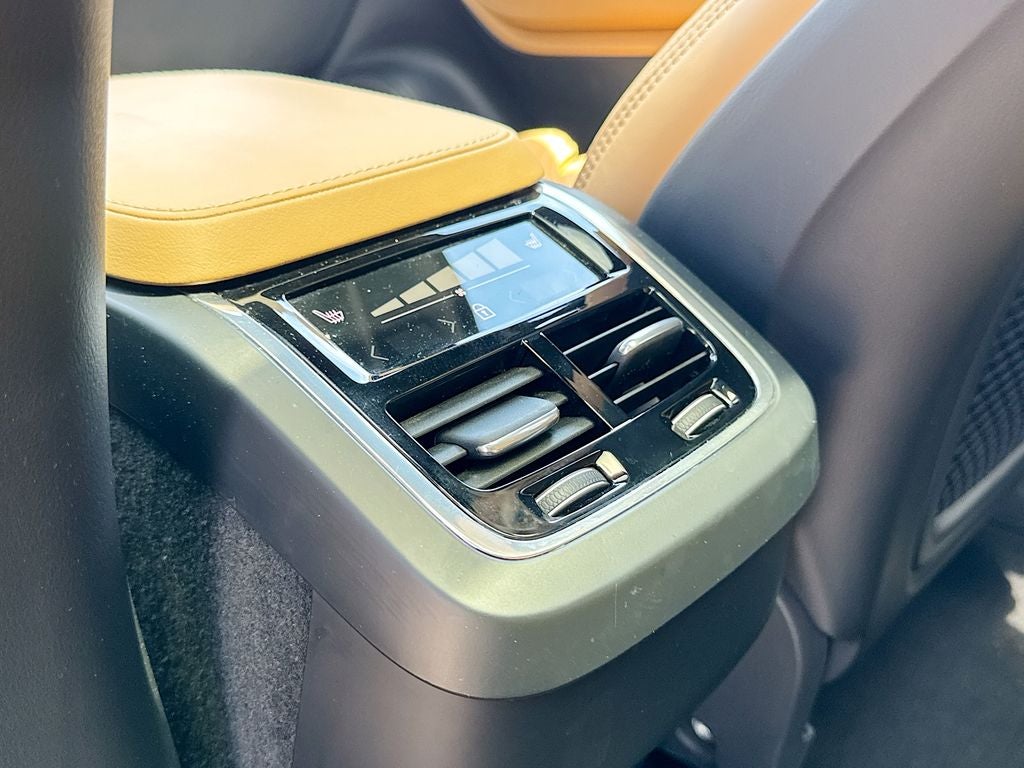 2024 Volvo XC90 Ultimate BACKED BY HUDSON