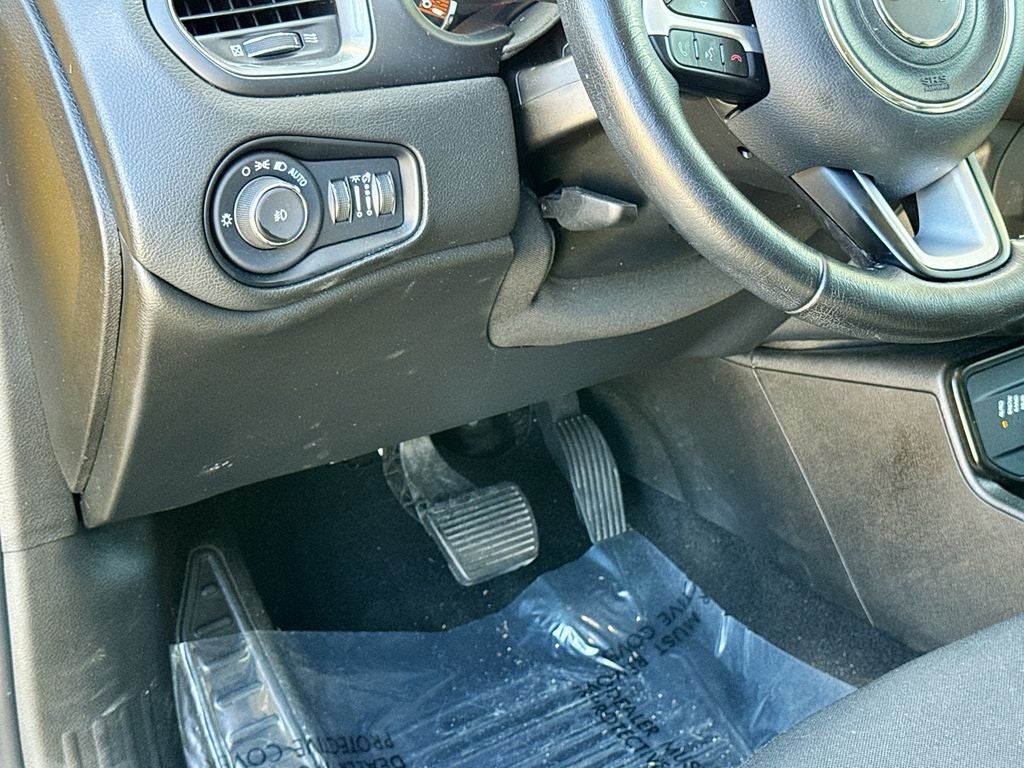 2023 Jeep Renegade Latitude BACKED BY HUDSON