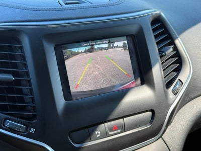2020 Jeep Cherokee Latitude Plus Panoramic Glass Roof