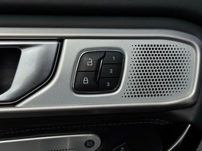 2021 Ford Explorer Platinum Premium Technology Twin Panel Roof