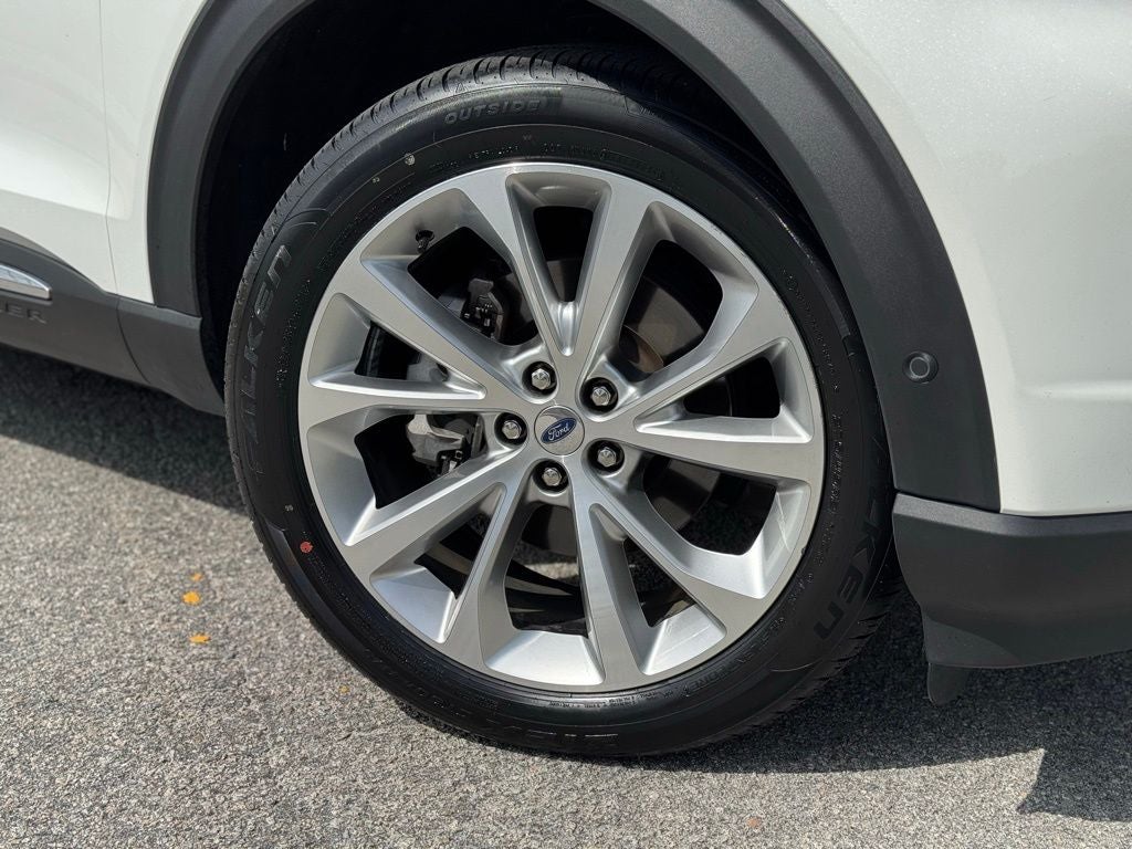 2021 Ford Explorer Platinum Premium Technology Twin Panel Roof