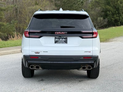 2024 GMC Acadia AT4