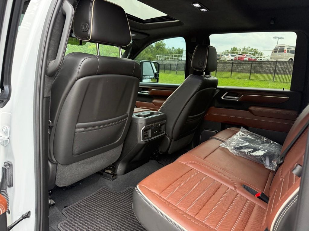 2024 GMC Sierra 2500HD Denali Ultimate