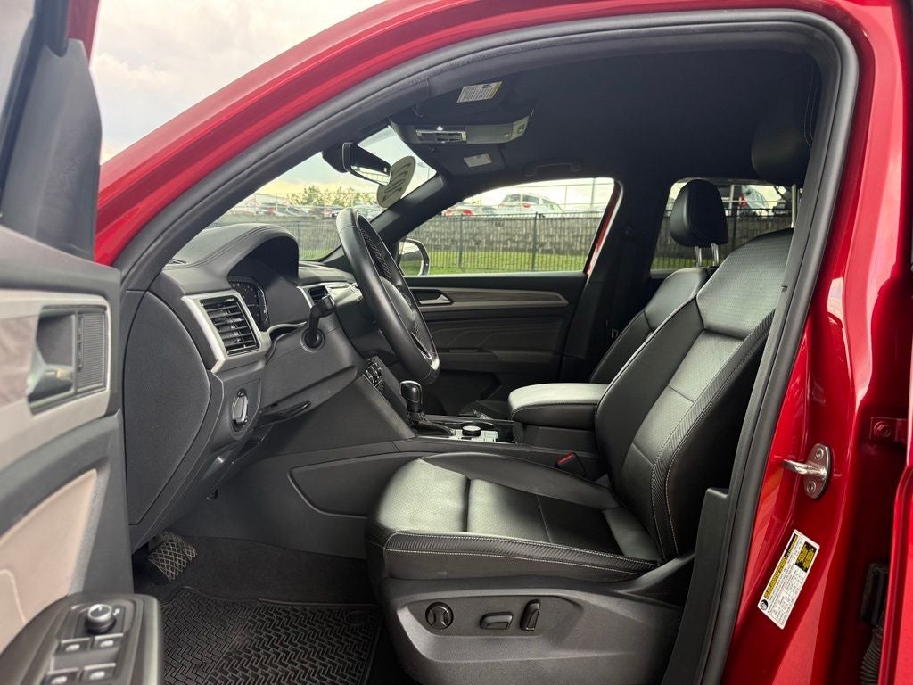 2022 Volkswagen Atlas Cross Sport 3.6L V6 SE w/Technology