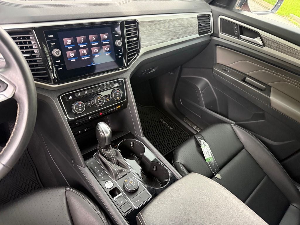 2022 Volkswagen Atlas Cross Sport 3.6L V6 SE w/Technology
