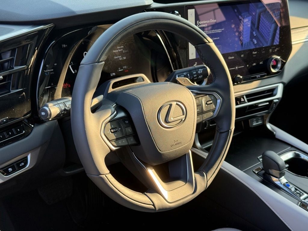 2025 Lexus RX 350 Premium Navigation L/Certified Unlimited Mile Warranty