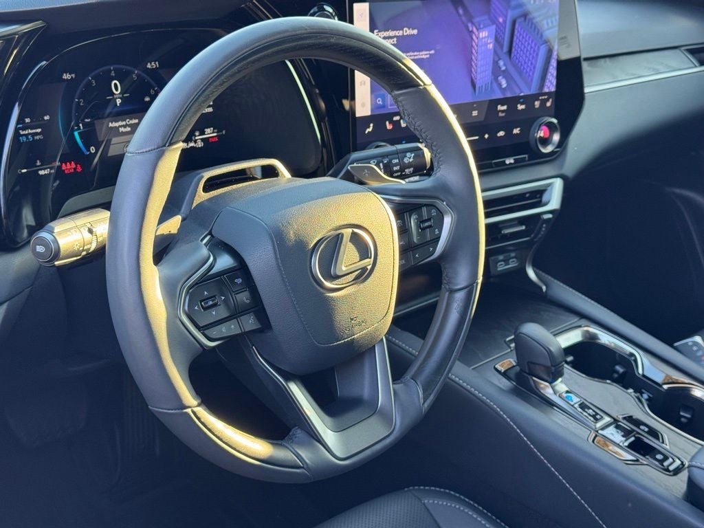 2025 Lexus RX 350 Navigation L/Certified Unlimited Mile Warranty