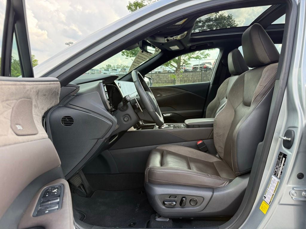 2023 Lexus RX 350h Luxury L/Certified Unlimited Mile Warranty