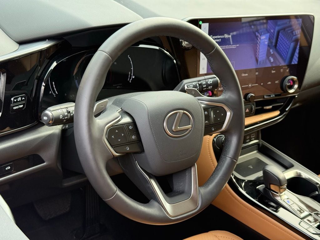 2023 Lexus NX 350 Luxury Panoramic Glass Roof