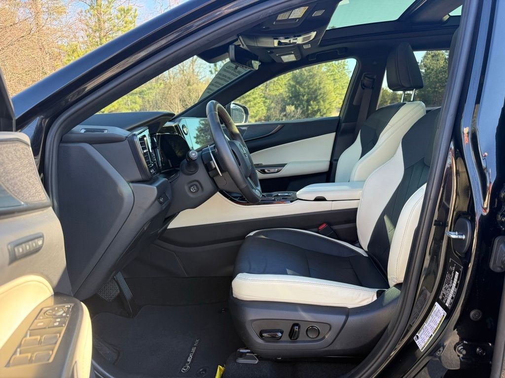 2024 Lexus NX 350h Luxury Navigation Mark Levinson L/Certified Unlimited Mil