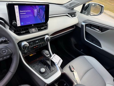 2025 Toyota RAV4 Hybrid Limited