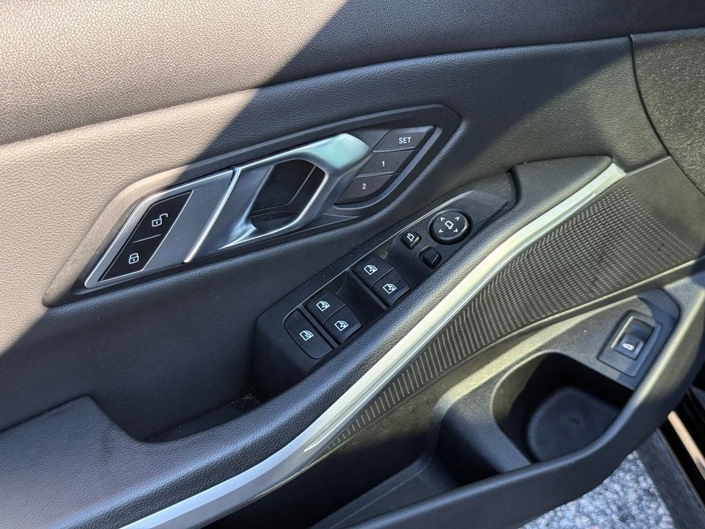 2023 BMW 3 Series 330i xDrive