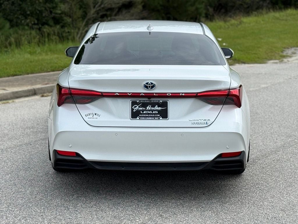 2020 Toyota Avalon Hybrid Limited