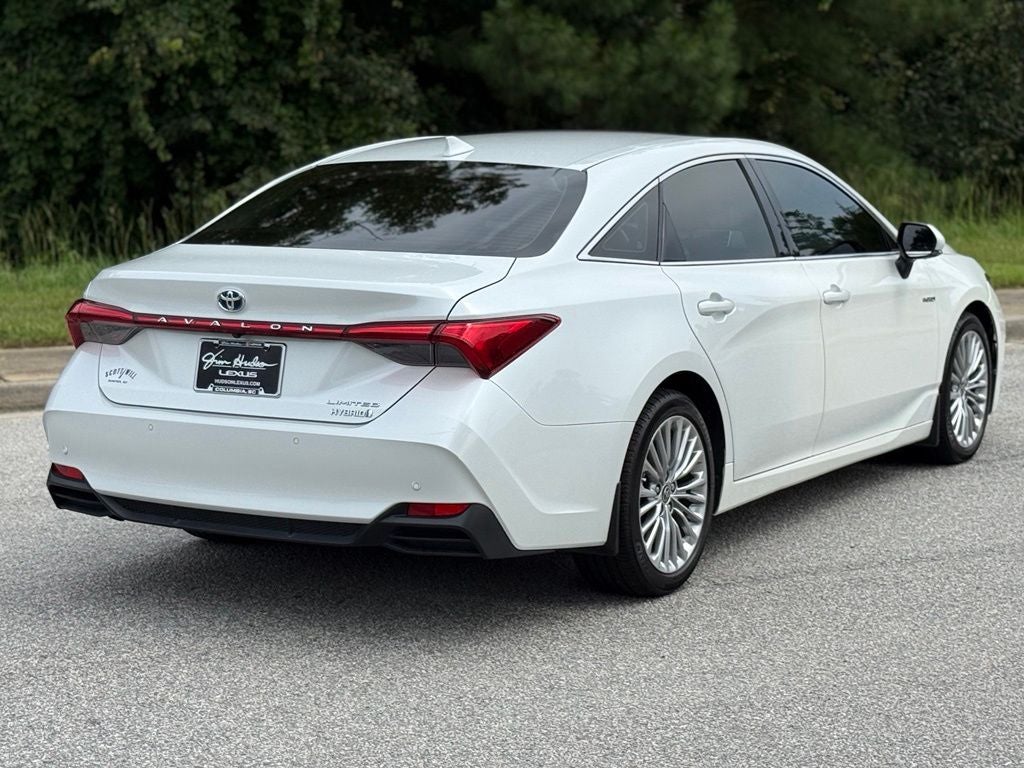 2020 Toyota Avalon Hybrid Limited