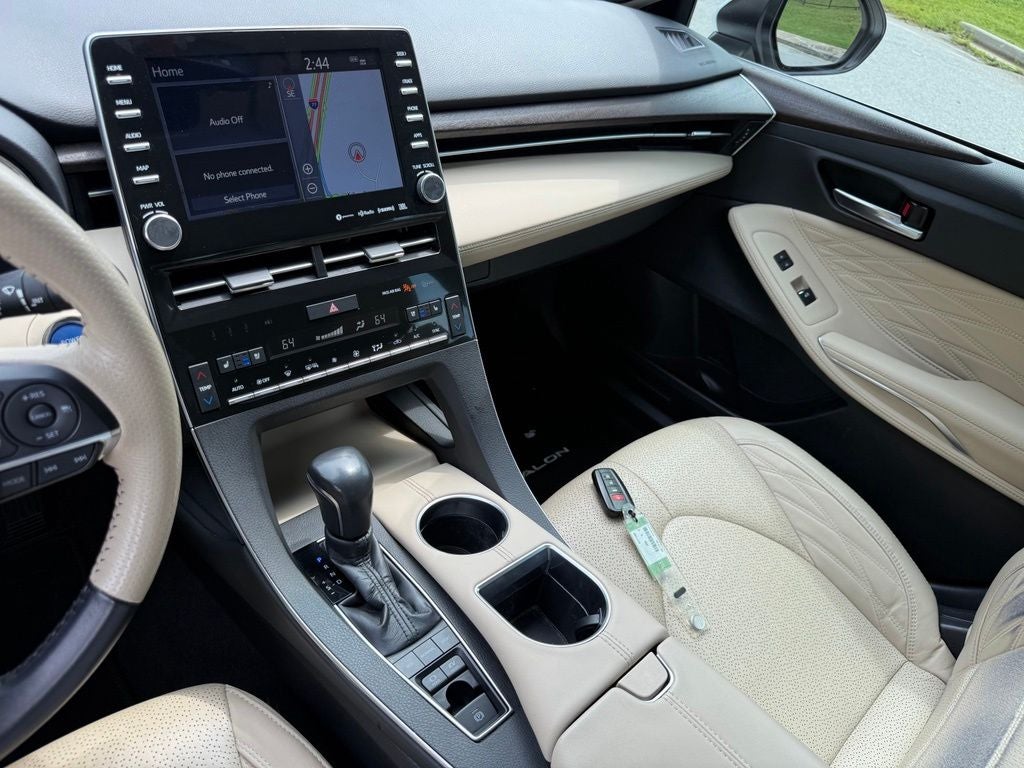 2020 Toyota Avalon Hybrid Limited