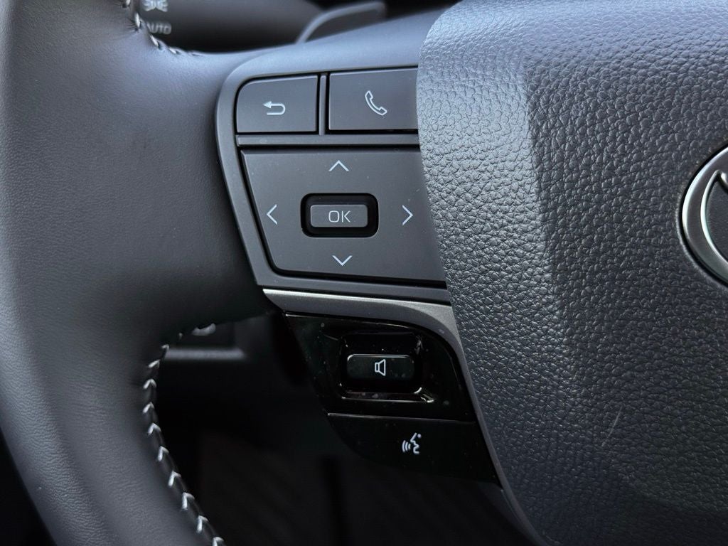 2026 Toyota Camry SE LOW MILES