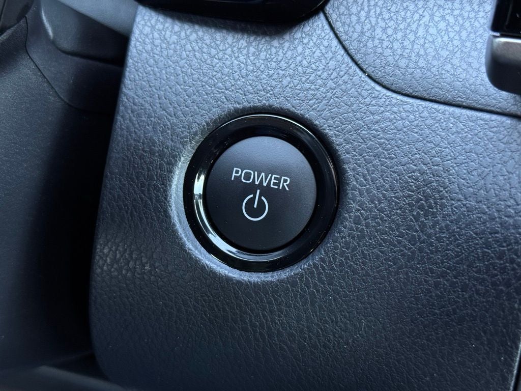 2026 Toyota Camry SE LOW MILES