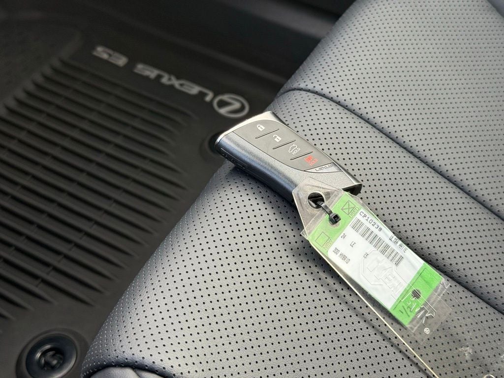 2024 Lexus ES 300h F SPORT Handling Navigation L/Certified Unlimited Mile Warranty