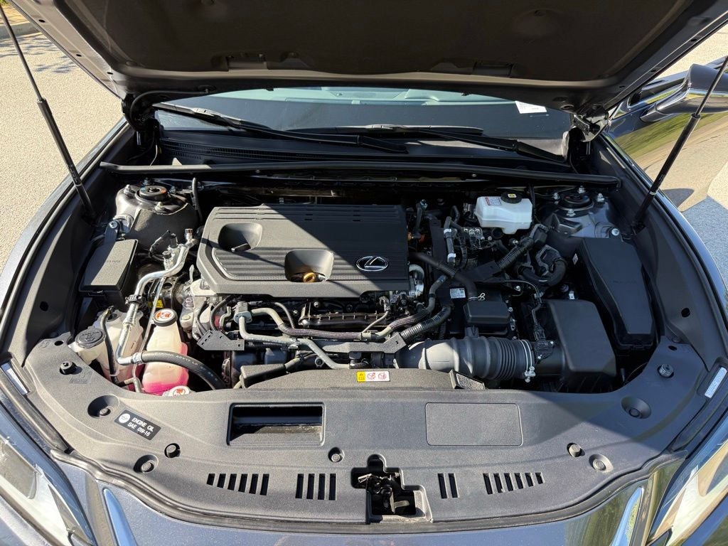 2023 Lexus ES 300h L/Certified Unlimited Mile Warranty