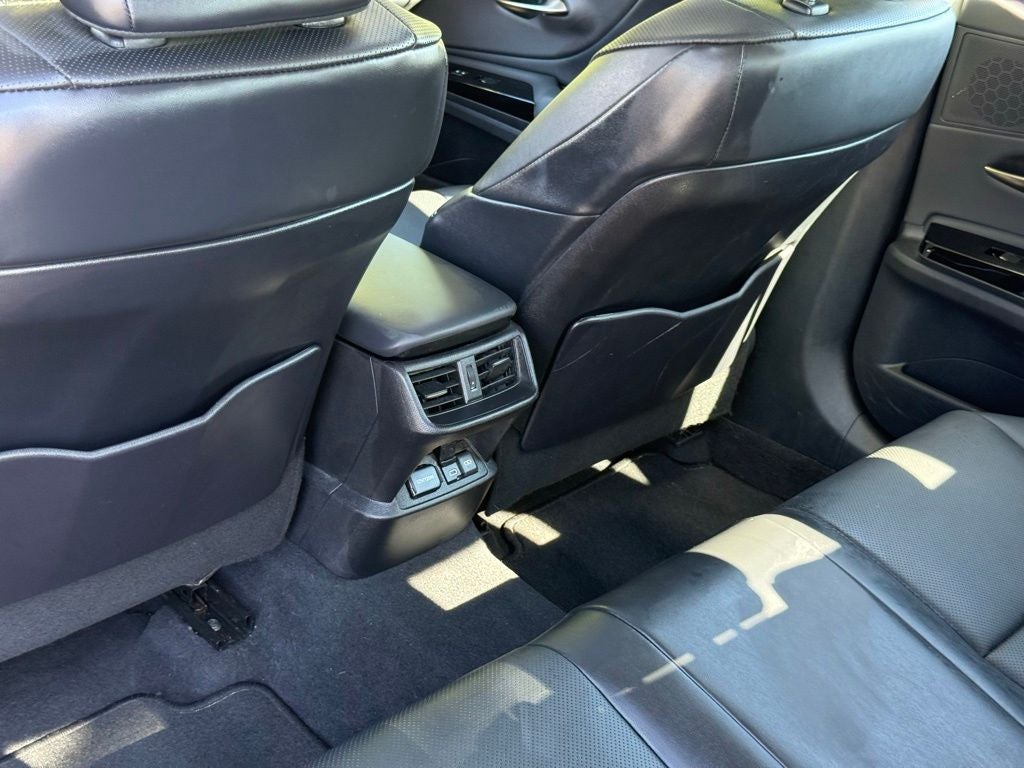 2023 Lexus ES 300h L/Certified Unlimited Mile Warranty
