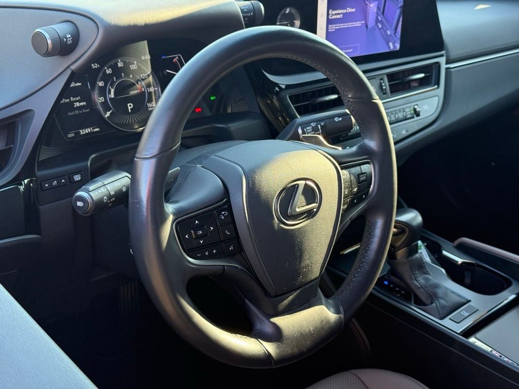 2024 Lexus ES 350 L/Certified Unlimited Mile Warranty