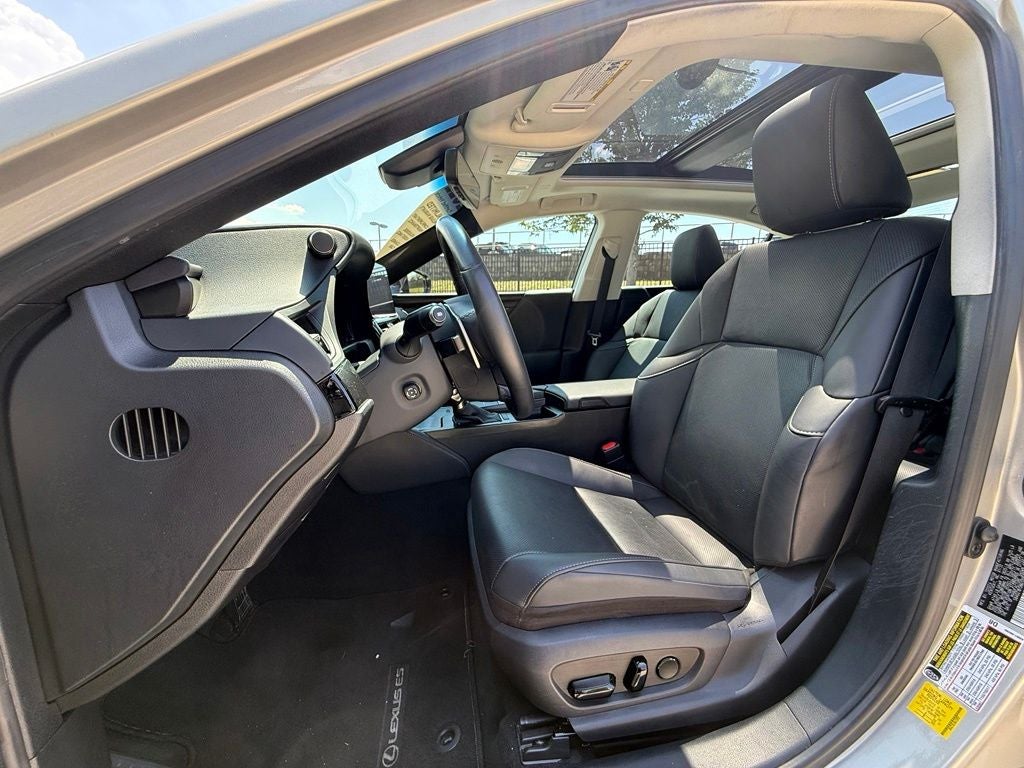 2022 Lexus ES 350 Navigation L/Certified Unlimited Mile Warranty