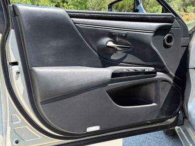 2022 Lexus ES 350 Navigation L/Certified Unlimited Mile Warranty