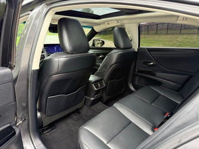 2024 Lexus ES 350 Navigation L/Certified Unlimited Mile Warranty