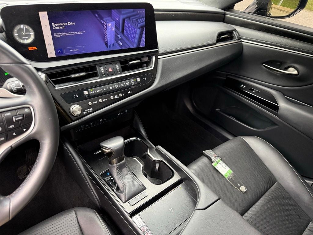 2024 Lexus ES 350 Navigation L/Certified Unlimited Mile Warranty