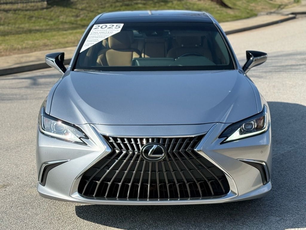 2025 Lexus ES 350