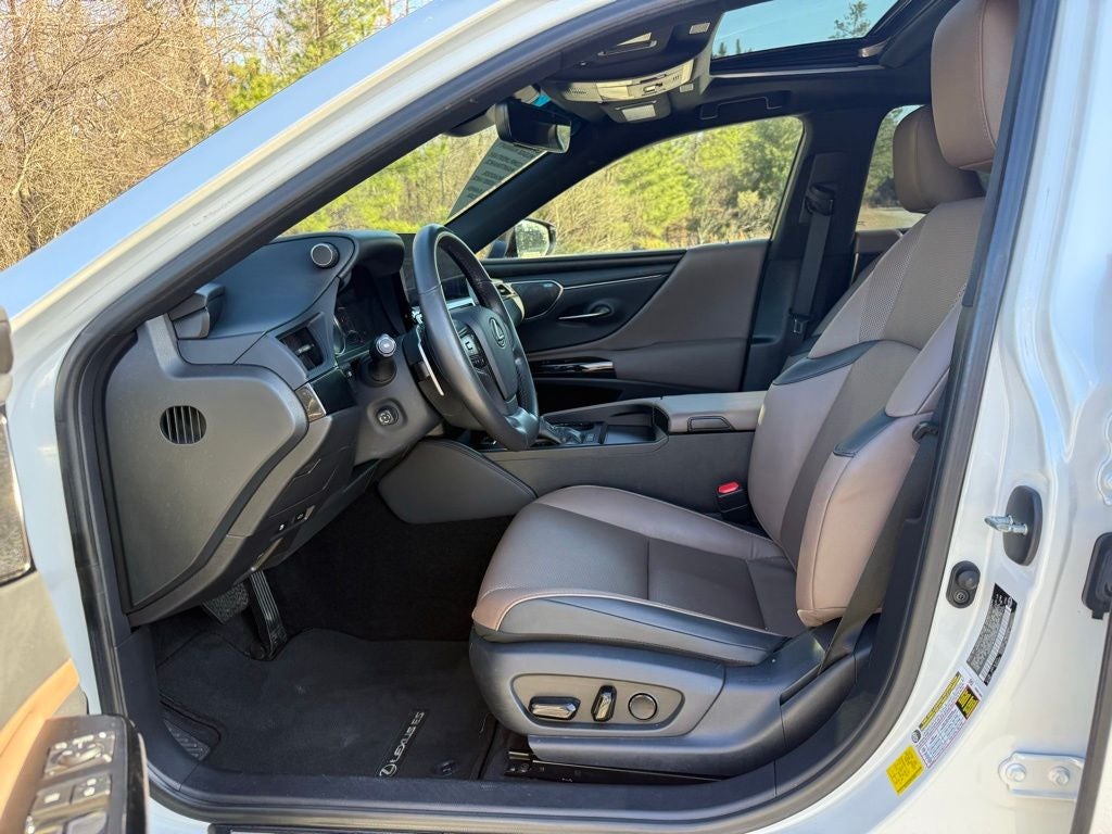 2023 Lexus ES 350 Navigation L/Certified Unlimited Mile Warranty