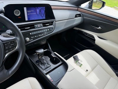 2024 Lexus ES 350 Premium L/Certified Unlimited Mile Warranty