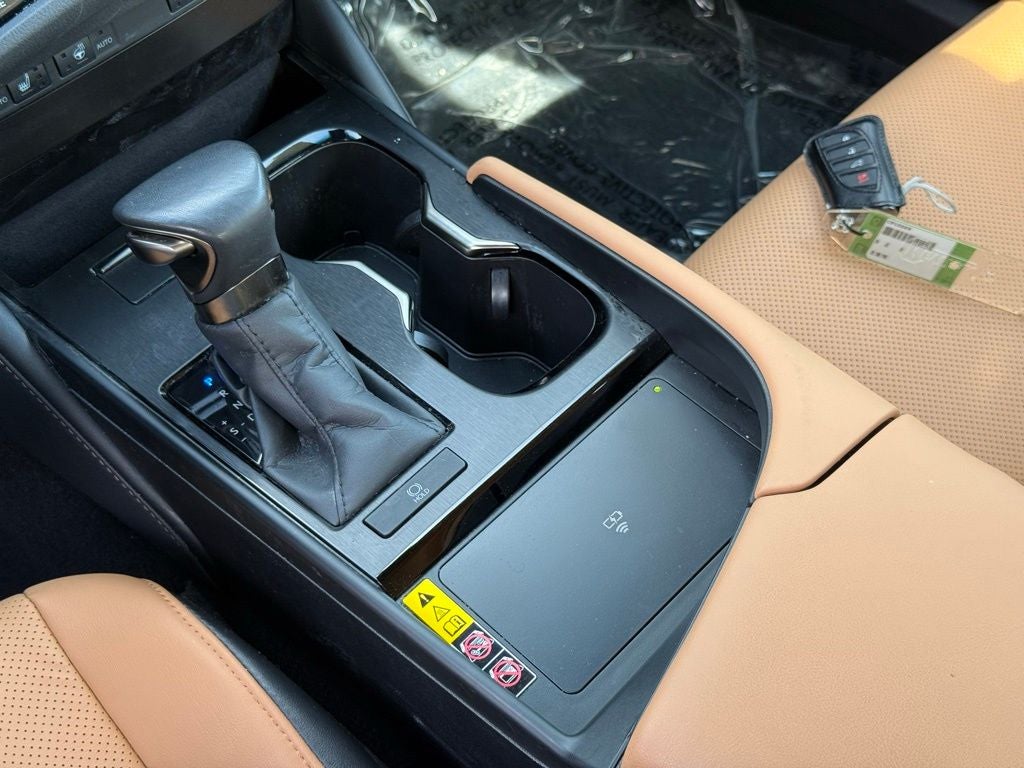 2024 Lexus ES 350 L/Certified Unlimited Mile Warranty