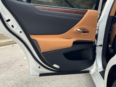 2024 Lexus ES 350 L/Certified Unlimited Mile Warranty